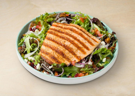 Grilled Salmon Salad